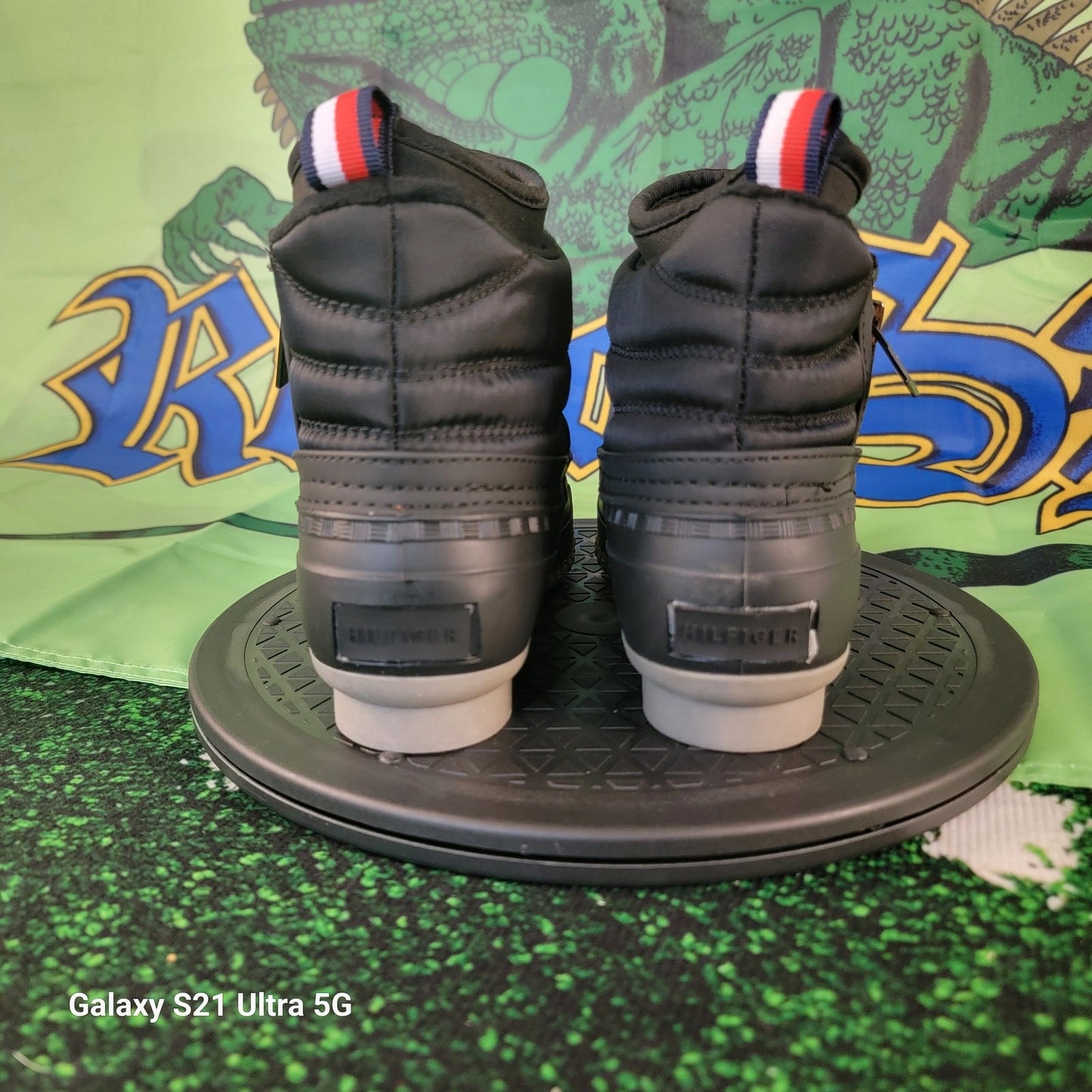 Tommy Hilfiger Womens Roana Black Winter & Snow Boots 7 Med4