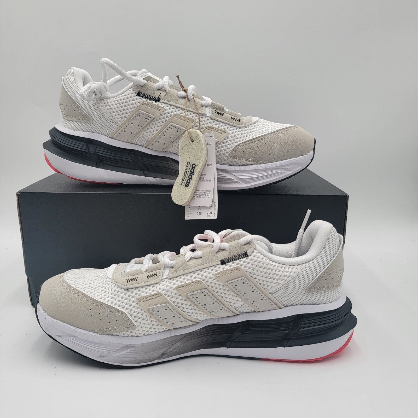 Adidas Astrastar Cloudfoam Men’s Running Shoes White Beige Size 7.5 JQ44791