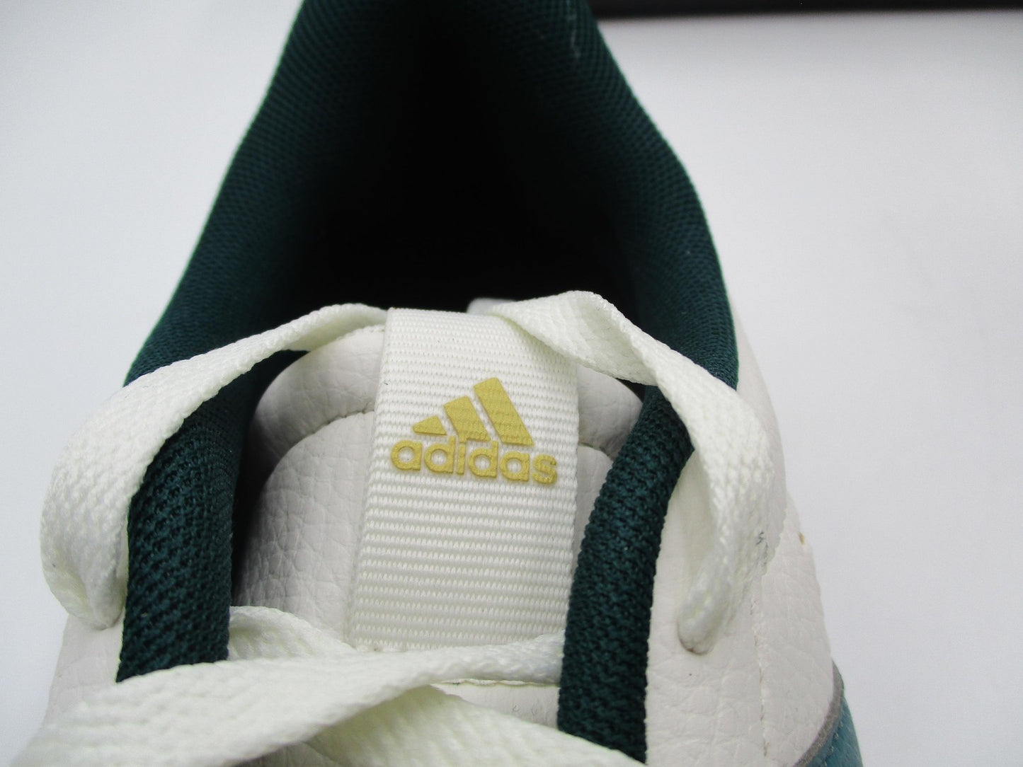Adidas VL Court 3.0 Shoes Mens Size 9 White Green Teal Gum Sole Casual JR86358