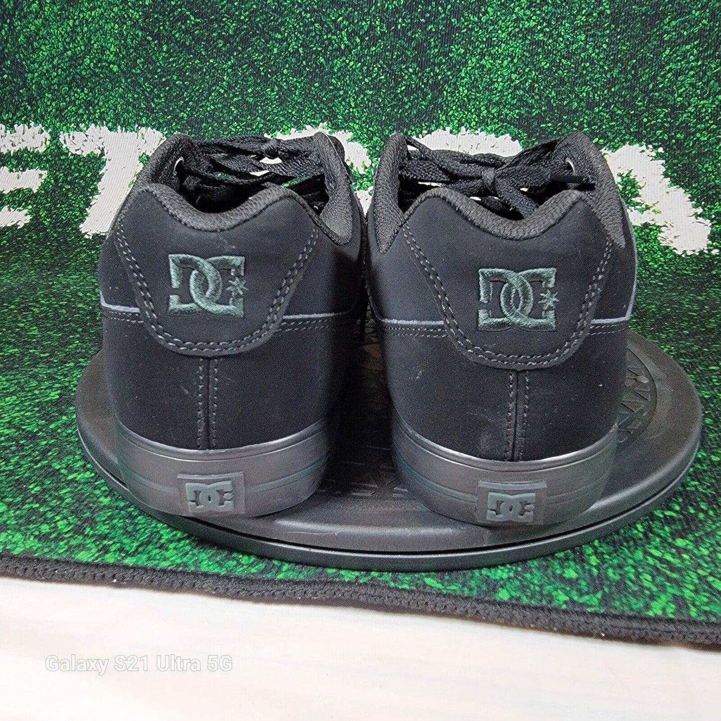 DC Shoes Pure A Lace Up Skate Sneaker In Triple Black Size US 10.5