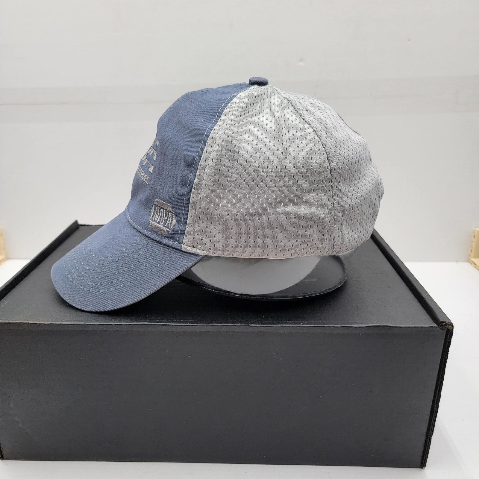 NAPA USA Hat Cap Strap Back Blue Gray Mesh Embroidered Trucker Patriotic Mens3