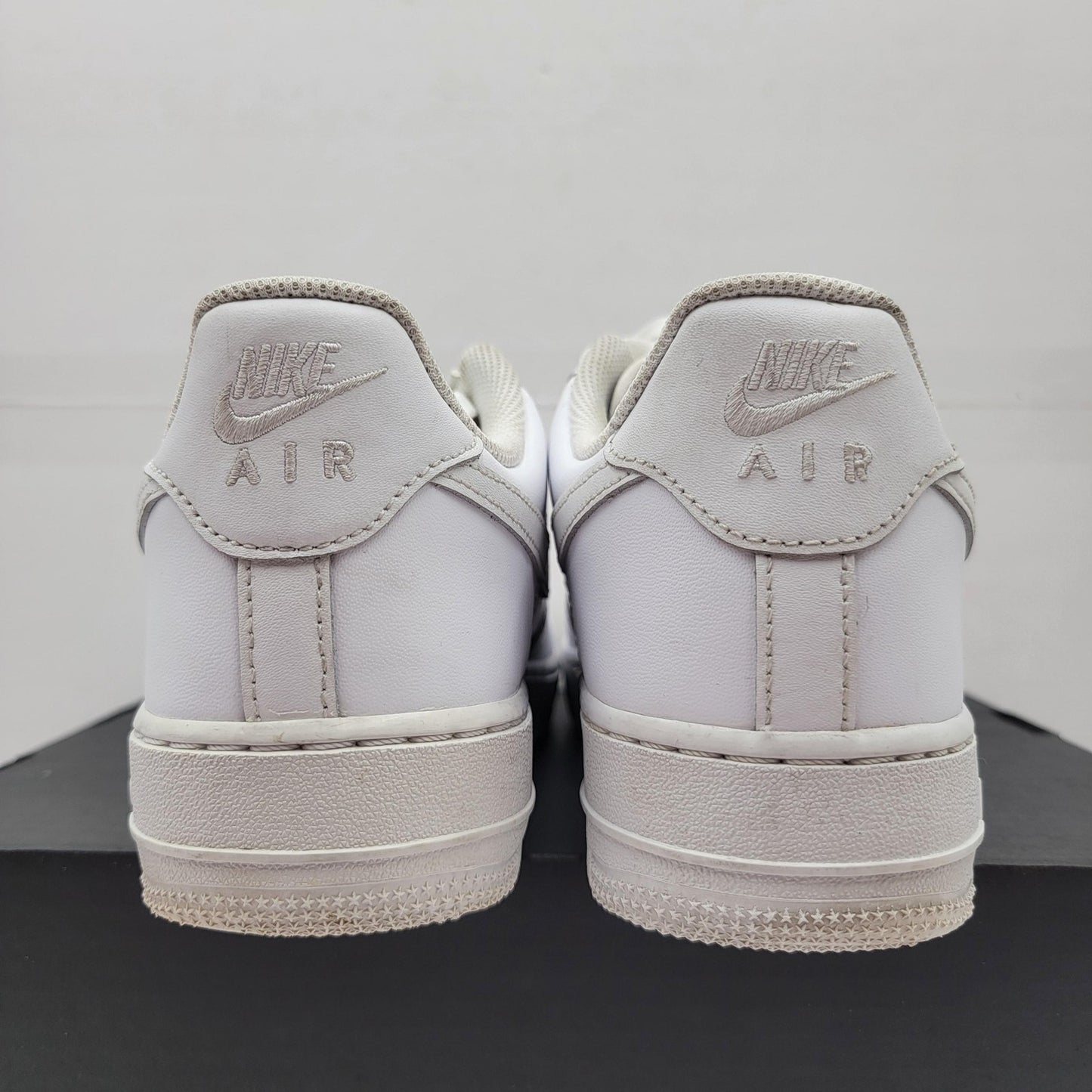 Nike Air Force 1 Mens Size 8.5 White 315122111 Classic Low Top Sneakers