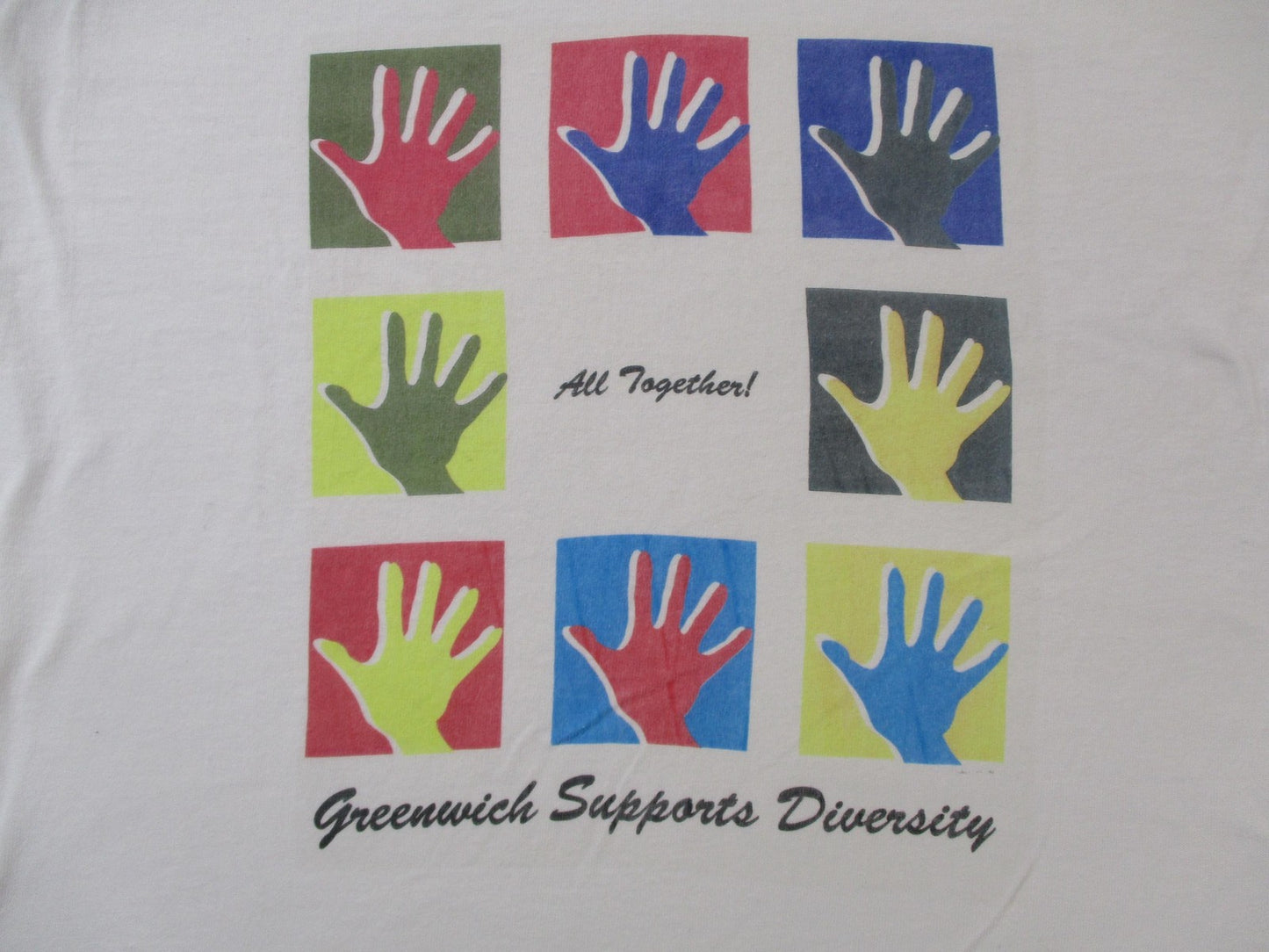Vintage Greenwich Supports Diversity Graphic Shirt Mens XL White Fruit Loom 90s2