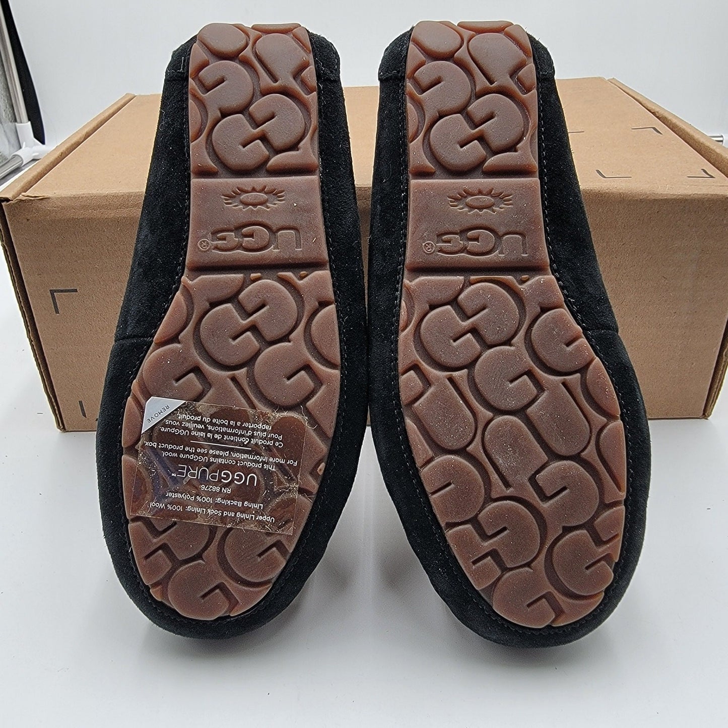 UGG Dakota Black Slipper, Women's Size 5, Wool Lined