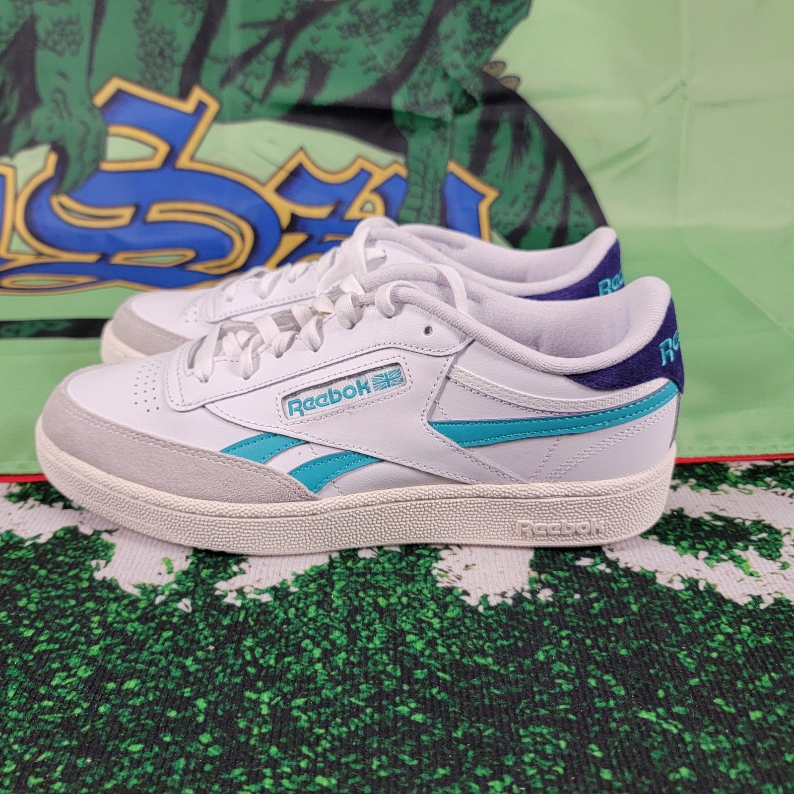 Reebok Club C Revenge Mens Tennis Shoe Size 9 White/Blue GY18221