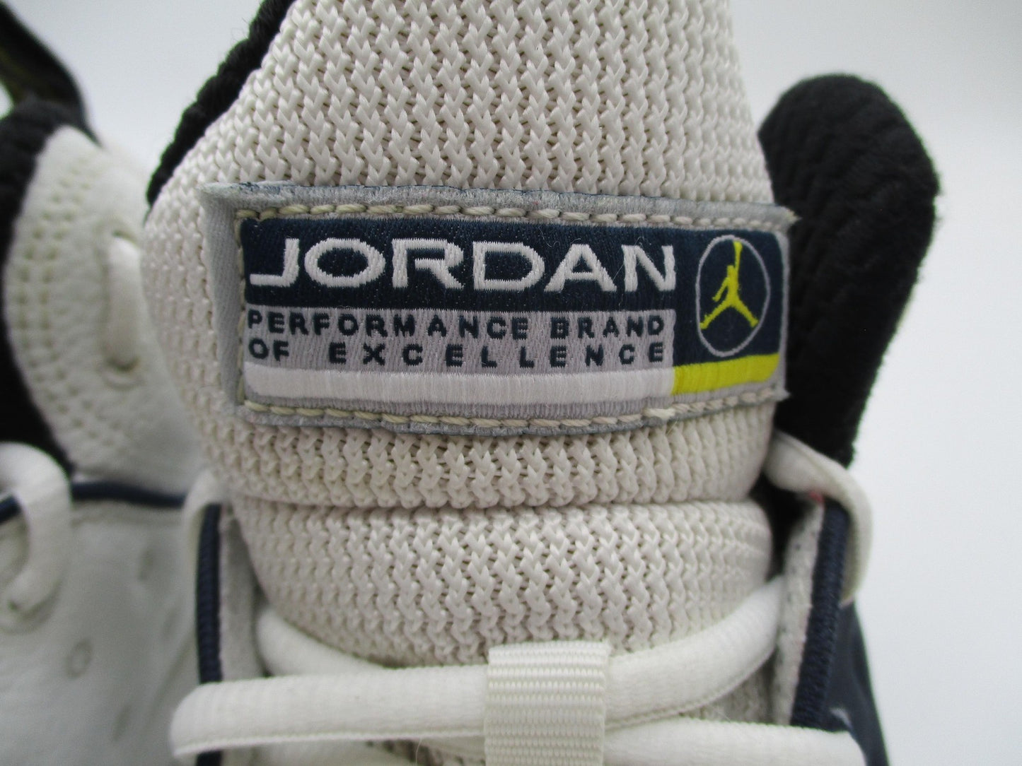 Jordan Jumpman Team 1 Shoes Youth 6Y White Navy Basketball Sneakers 820273-4172