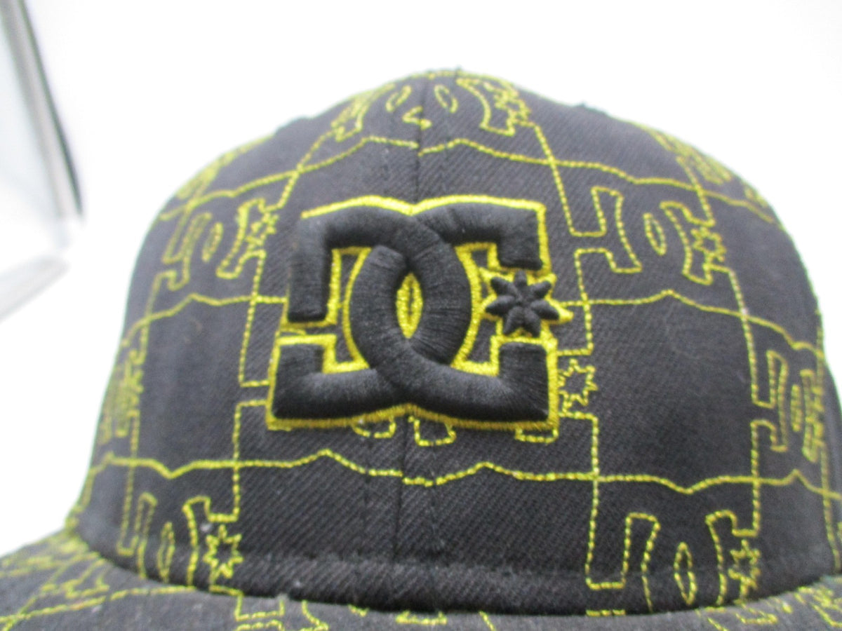 Vintage New Era DC Shoes Hat Cap Fitted Mens 7 1/4 Black Gold 59FIFTY Logo7