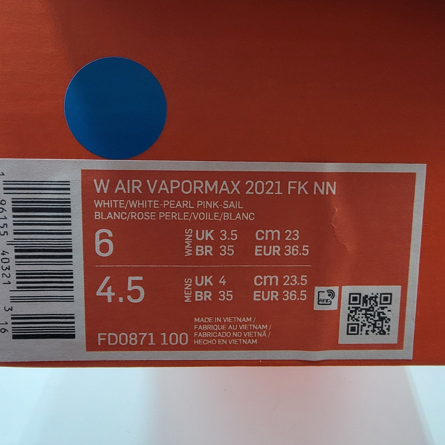 Nike Air VaporMax 2021 'Feel Love' Women's Size 6 FD0871-10010