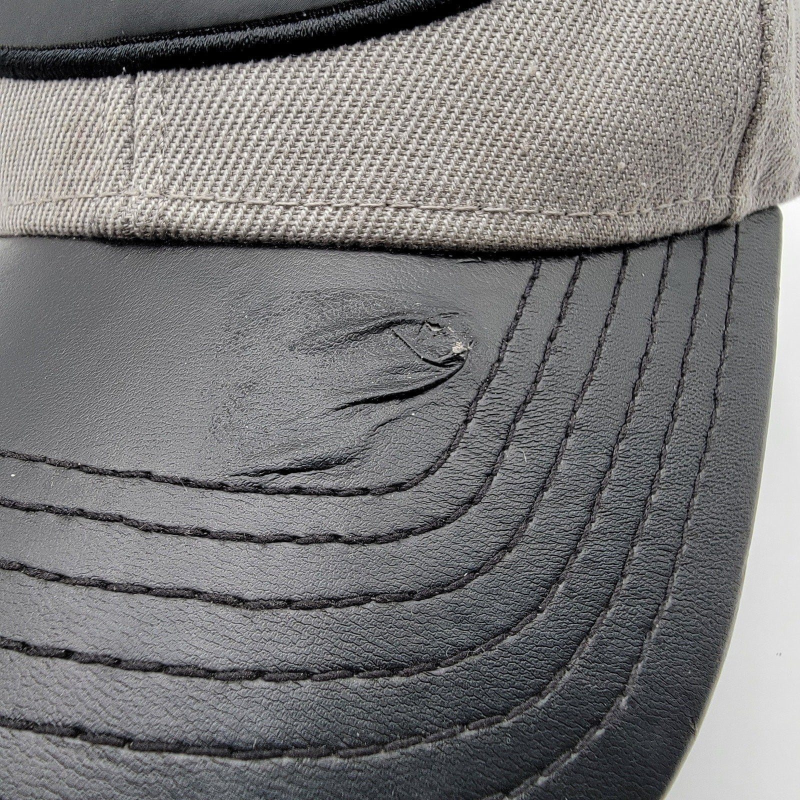 Batman Snapback Gray and Black New with flaws2