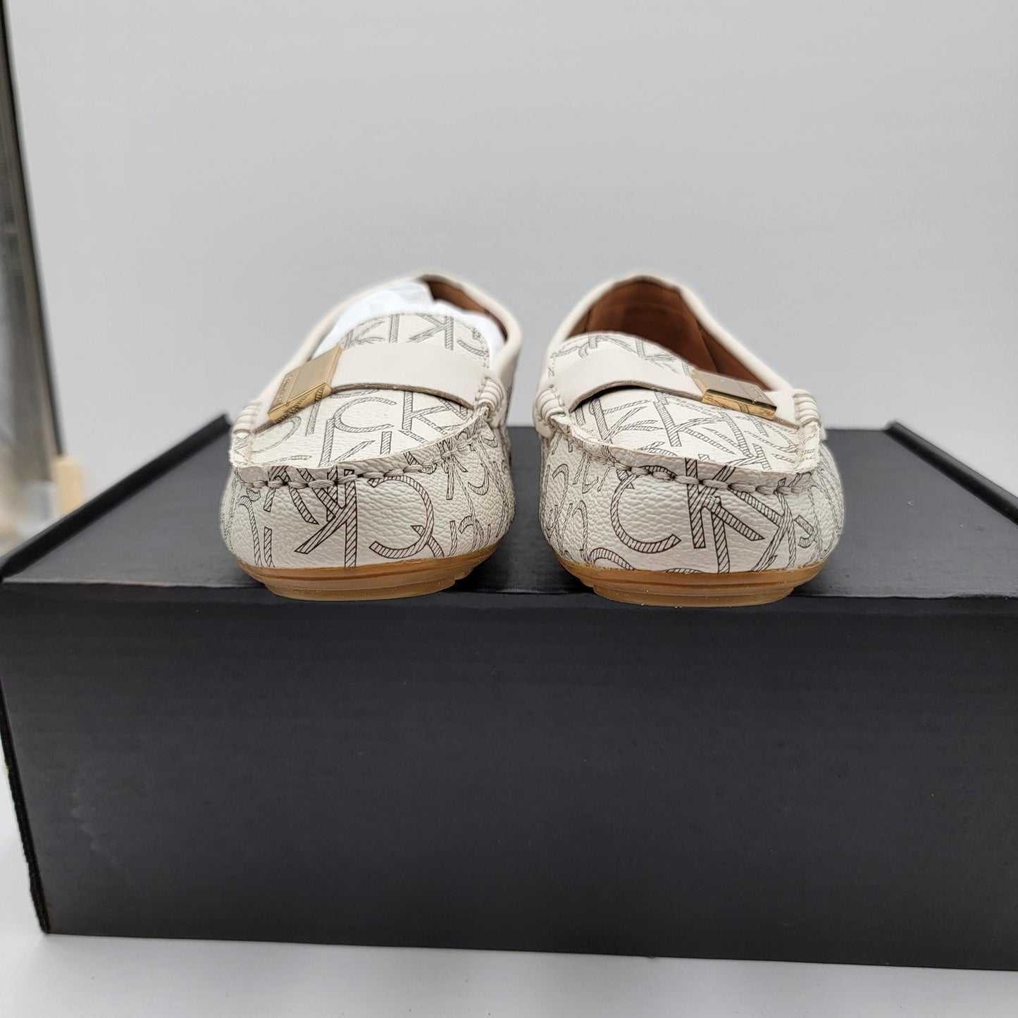 Calvin Klein Shoes Womens Size 9.5 Logo Loafers Beige White Lisa 34E9870