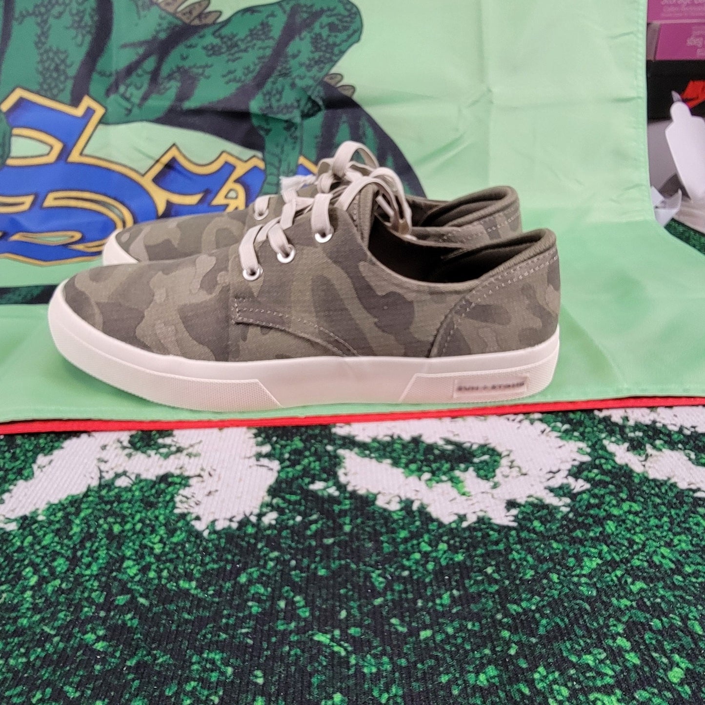 Sun & Stone Kiva Green Camo Sz 11.5M New in Box1