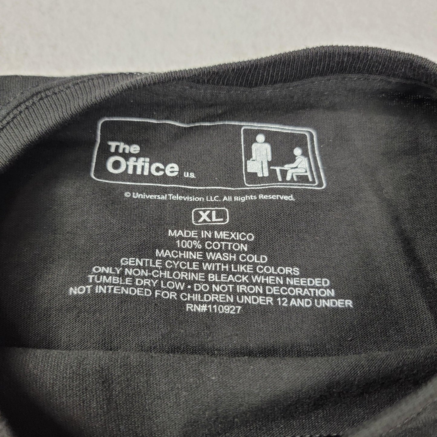 The Office Schrute Farms & SpongeBob Shirts Mens XL Lot of 2 Black Gray