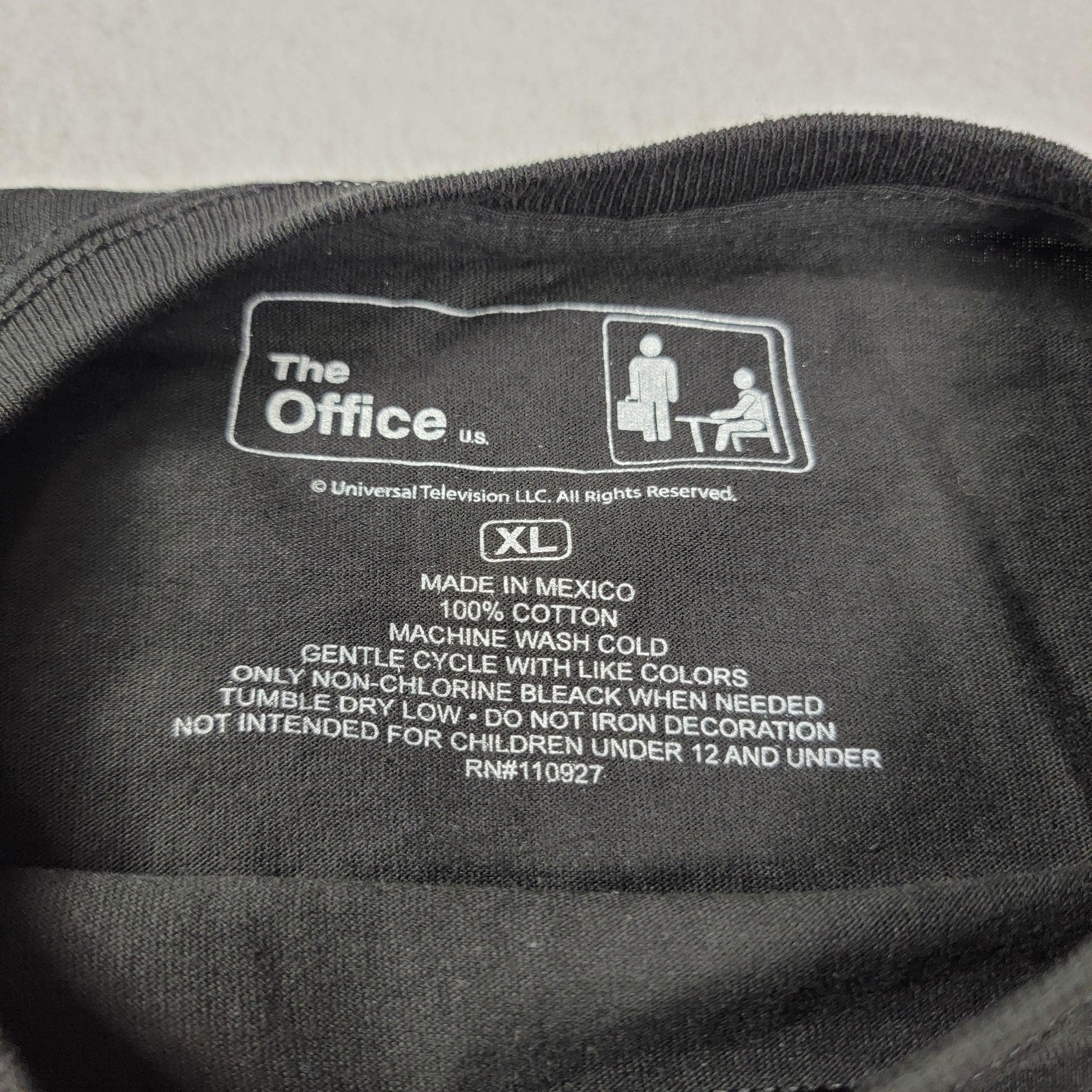 The Office Schrute Farms & SpongeBob Shirts Mens XL Lot of 2 Black Gray