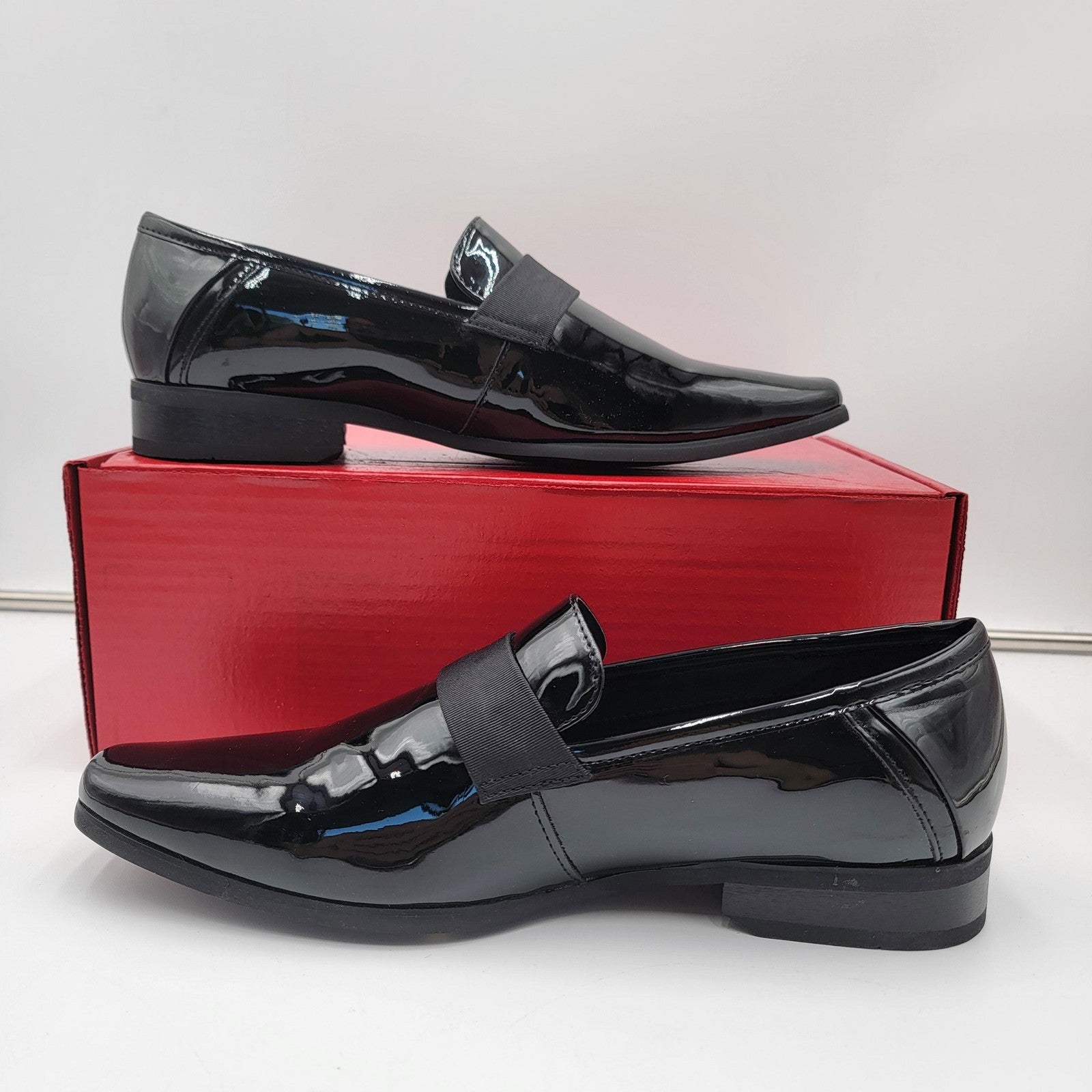 Calvin Klein Shoes Mens Size 9 Patent Loafers CM BERNARD Dress Formal Slip On1