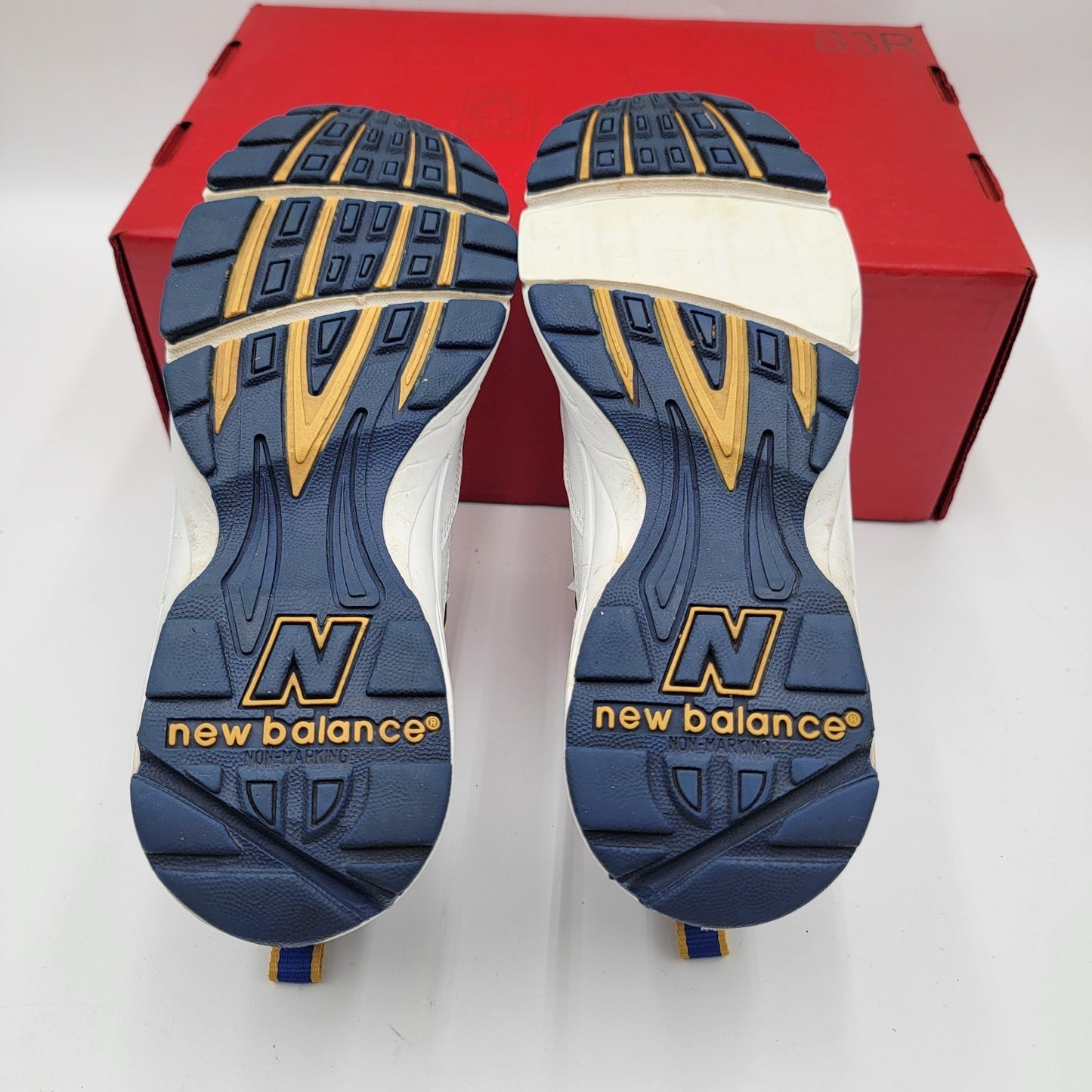 New Balance Vintage 660 Blue and White Men’s Sz 8.5