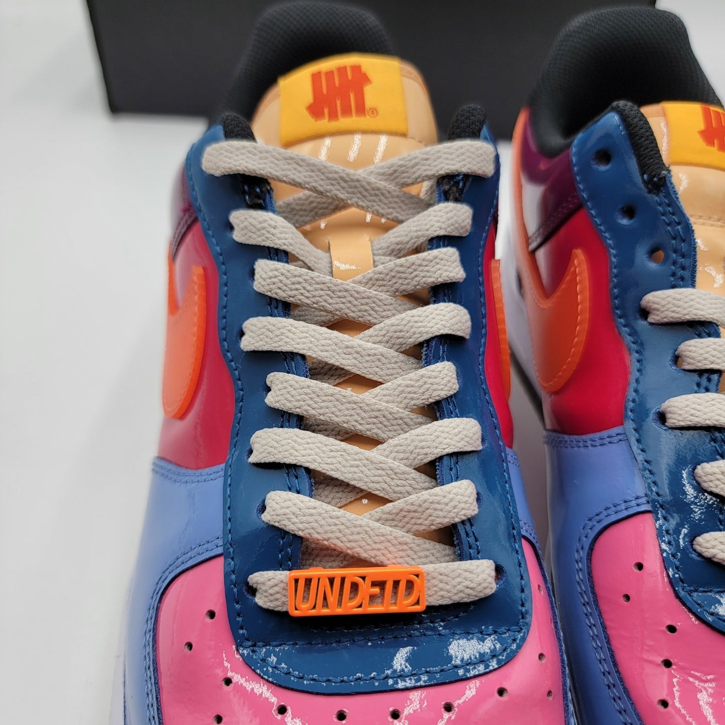Nike Air force X Undefeated Total Orange Size 12 Preowned VNDS