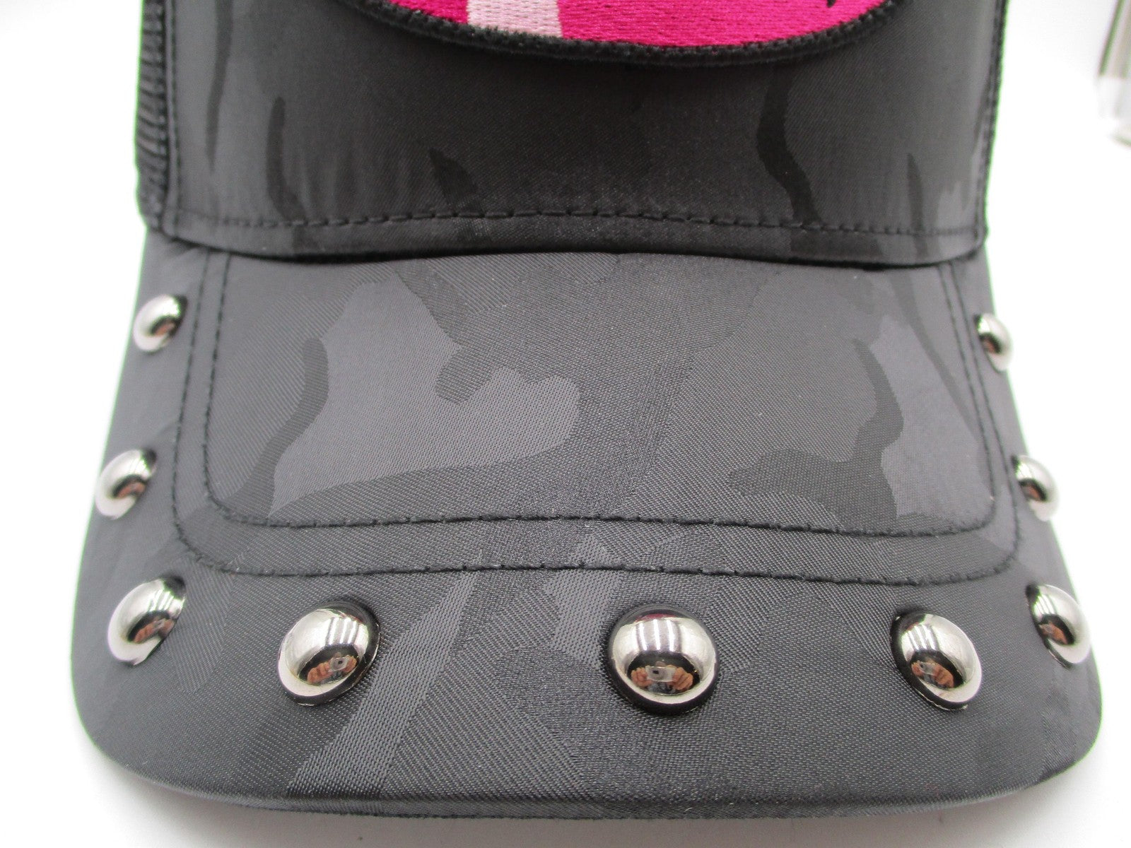 Von Dutch Hat Cap Snap Back One Size Black Pink Studded Trucker Mesh Mens6