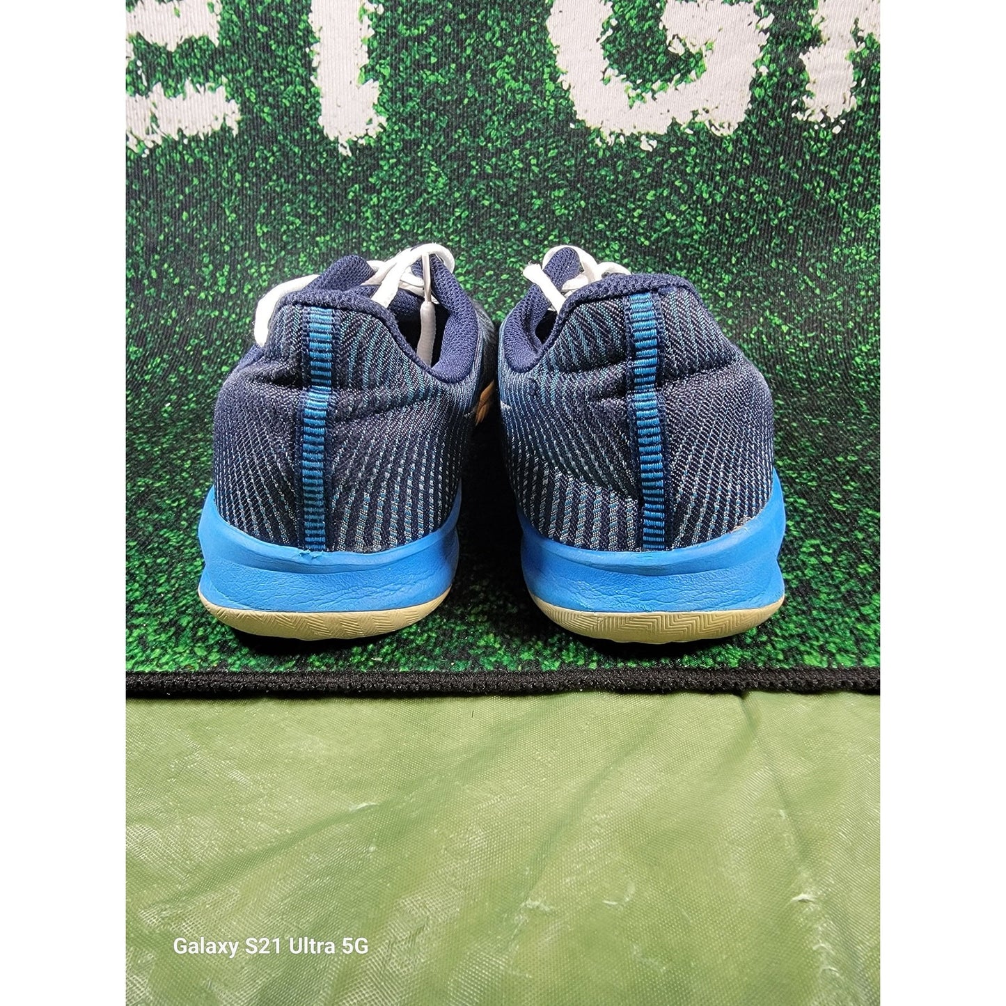 Nike KB Mentality 2 Sz 11.5 8189524005