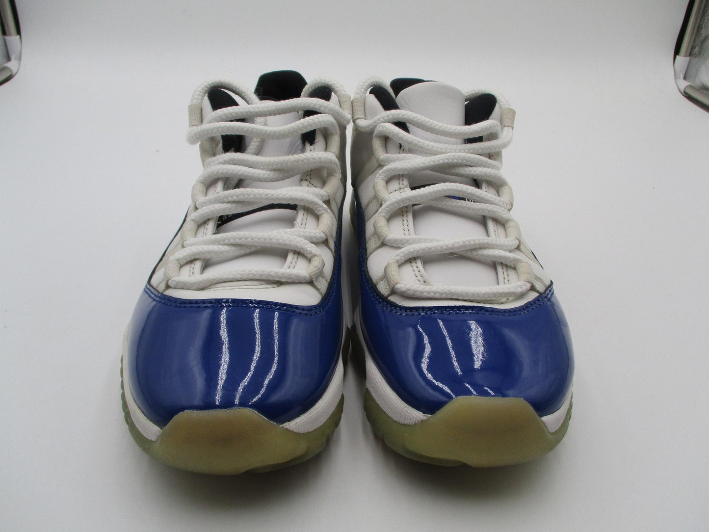 Air Jordan 11 Retro Low Shoes Womens Size 7 White Blue Sneakers AH7860-1001