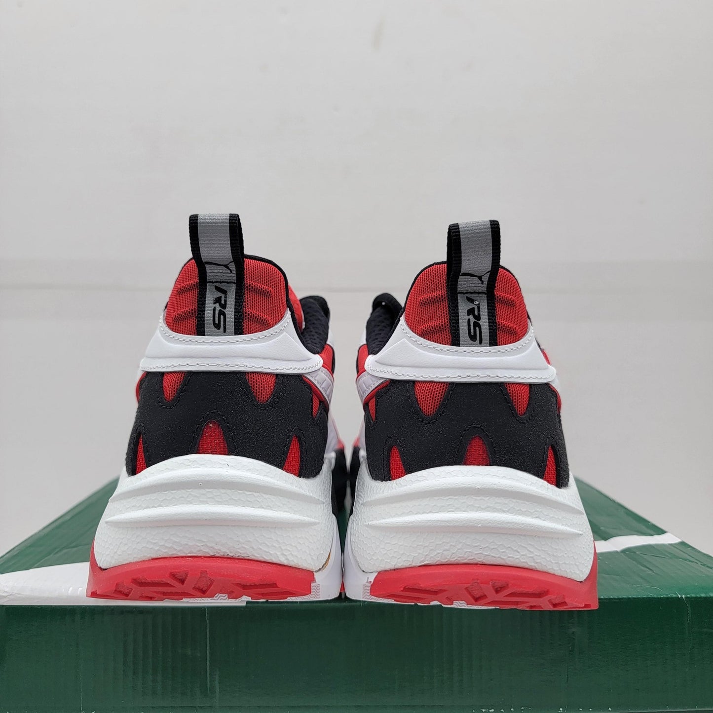 Puma RSTrck Super JR Shoes Youth Size 4.5 Athletic Running Sneakers 391578014