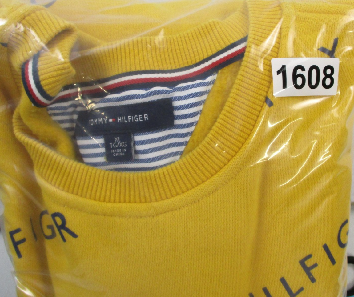 Tommy Hilfiger AllOver Print Crewneck Sweatshirt Mustard Yellow Mens XL 160814