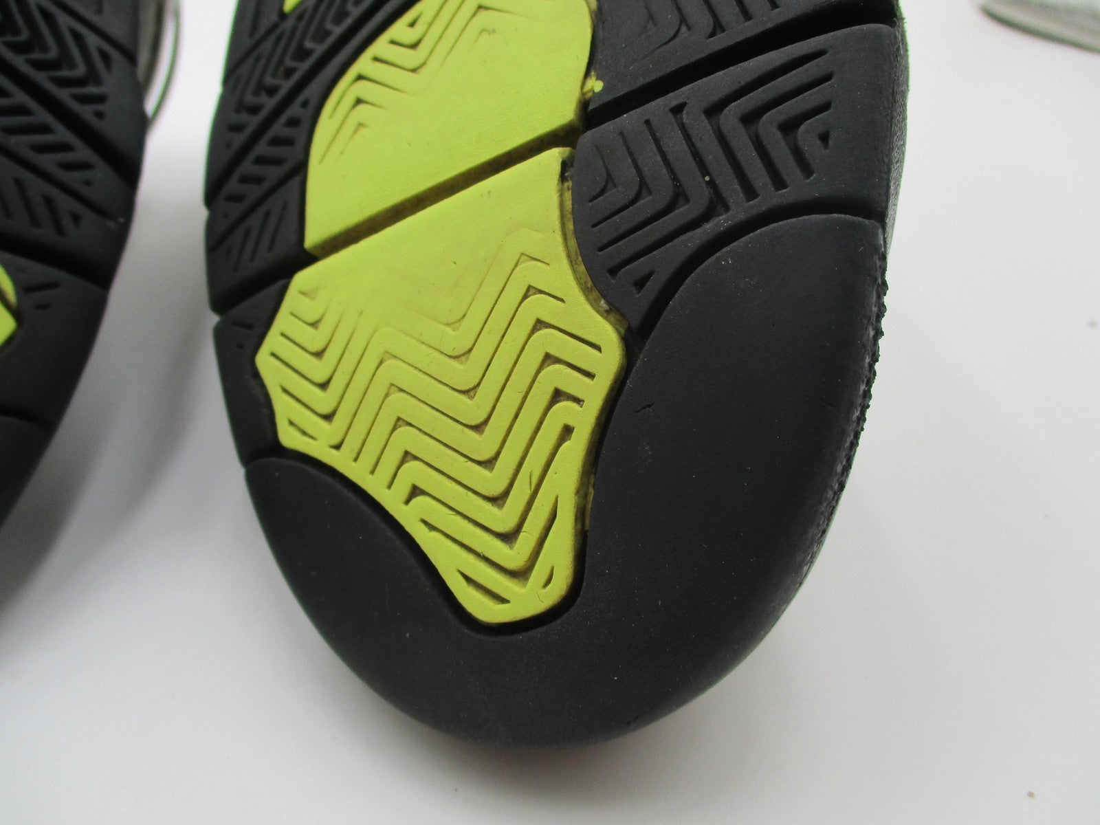 Jordan Air Jordan 4 Retro SE Shoes Mens Size 8 Gray Volt Neon 95 CT5342007 1U216