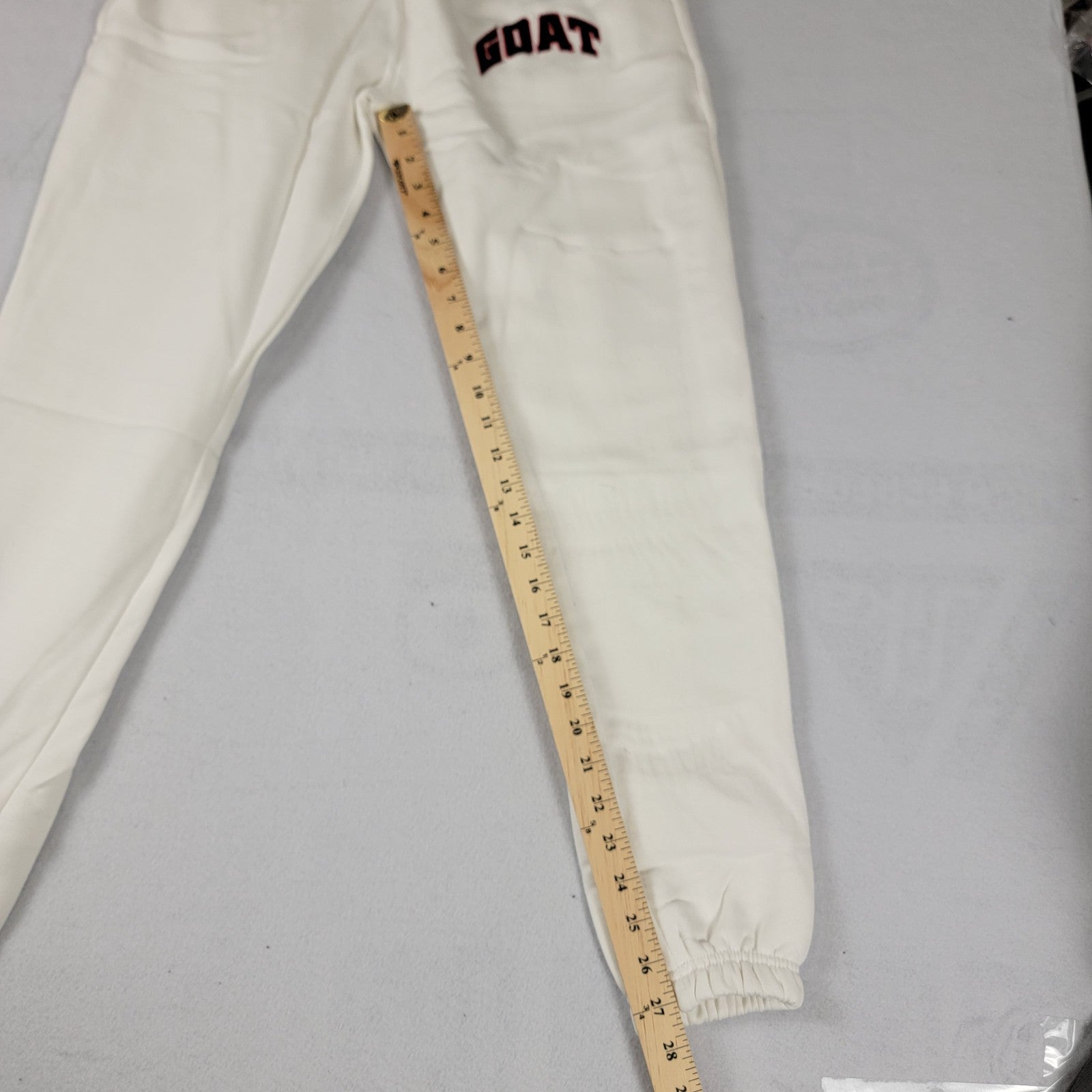 SneakGallery GOAT Short Sleeve Hoodie Jogger Sweat Suit Set Mens M White NWT 6698