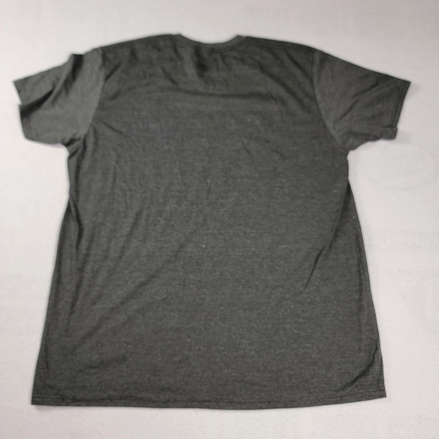2 Pk Bundle Reef Shirt + Video Games are Calling Mens 2XL Gray Skate Surf