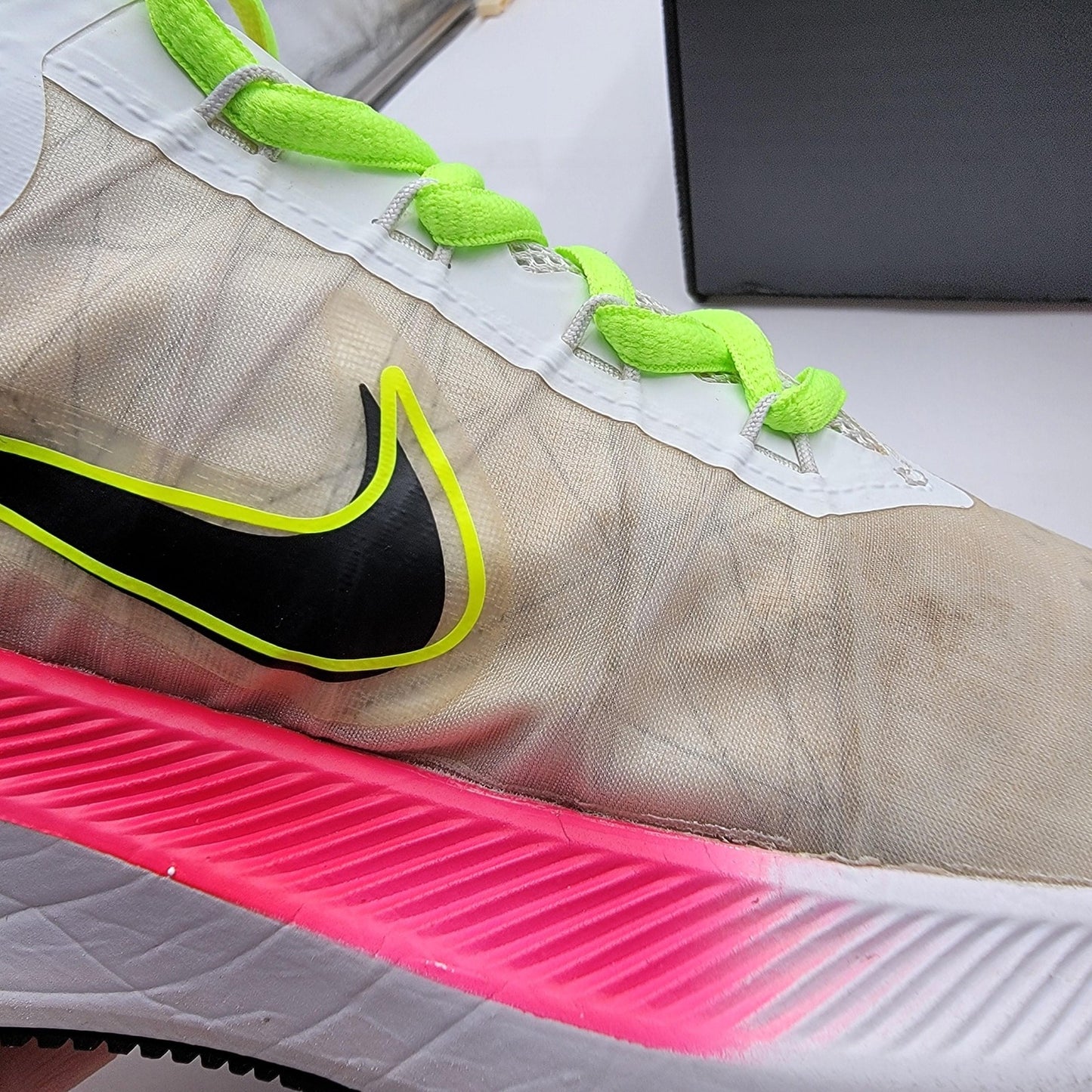 Nike Air Zoom Winflo 8 'Rawdacious' Mens Size 11 Running CW3419100