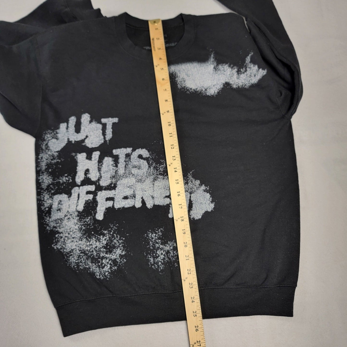 Mens 'Just Hits Different' Fashion Nova Black LongSleeved Sweatshirt (649) NWOT4