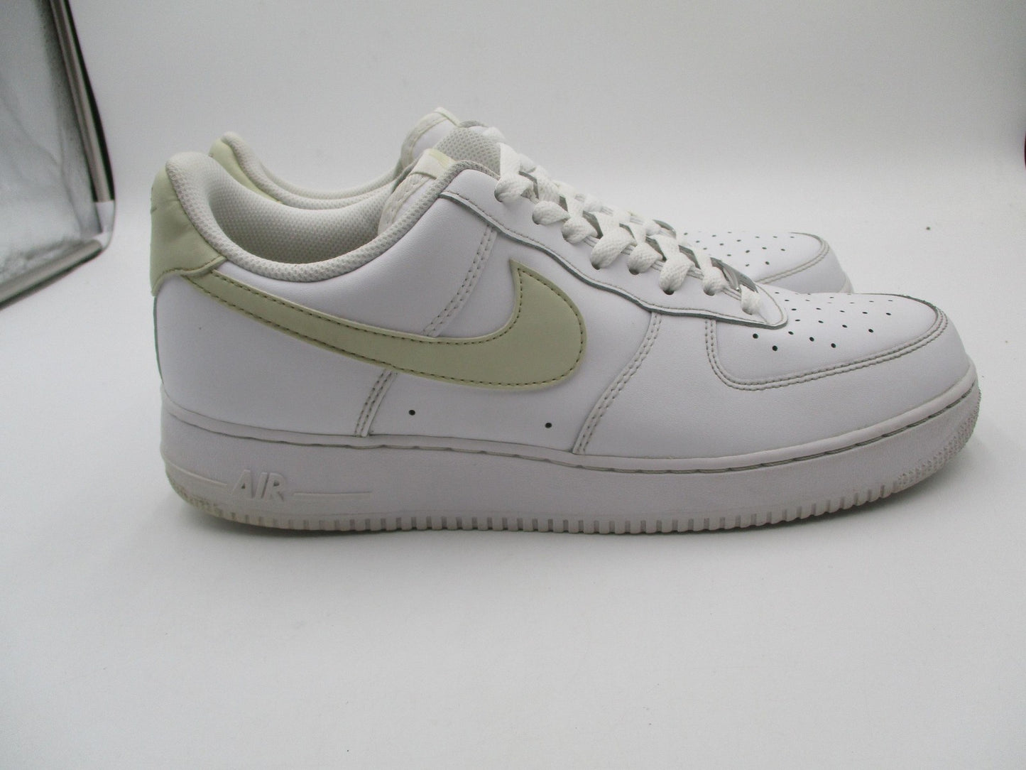 Nike Air Force 1 Low Shoes Mens Size 12 White Leather AF1 Sneakers FJ4146-1115