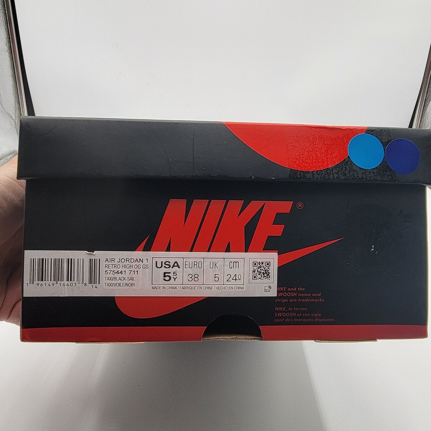 Air Jordan 1 Retro High OG GS 'Yellow Toe' Sz 5.5Y 575441-7118