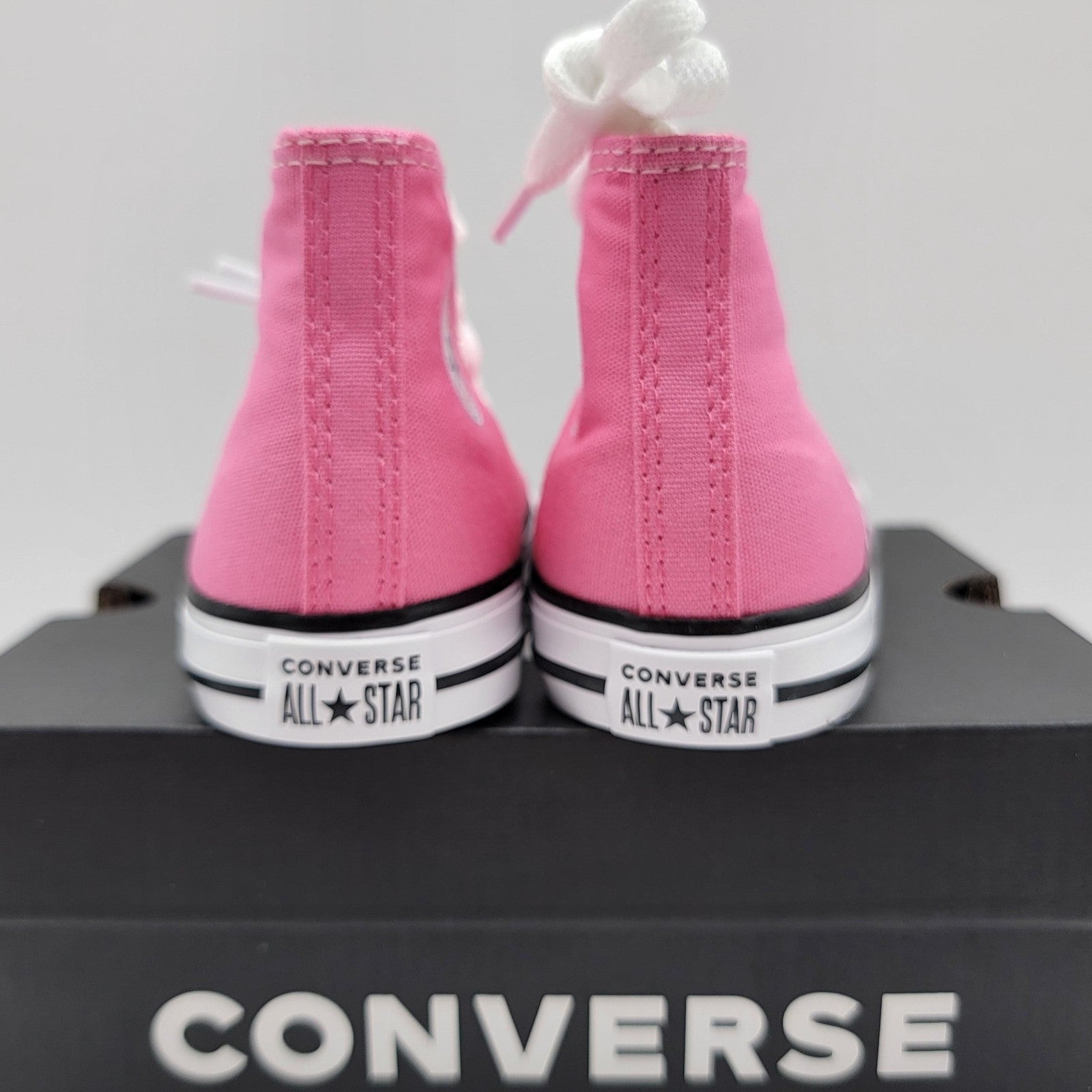 Converse All Star Shoes Infant 7 High Top Canvas Kids Toddler Girls Sneakers4