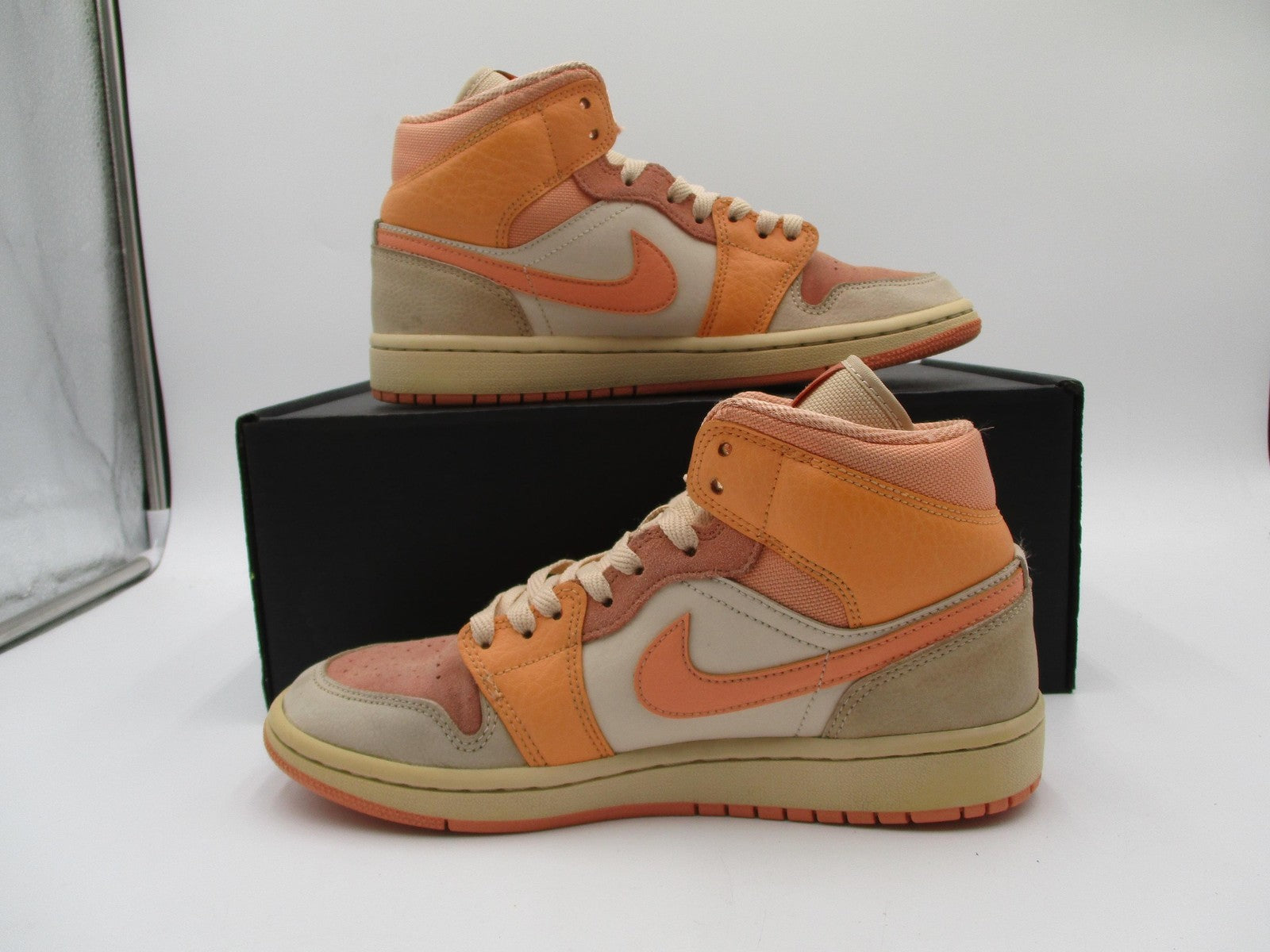 Air Jordan 1 Mid SE Shoes Womens Size 8 Apricot Orange Guava Ice DH4270-800 1K22