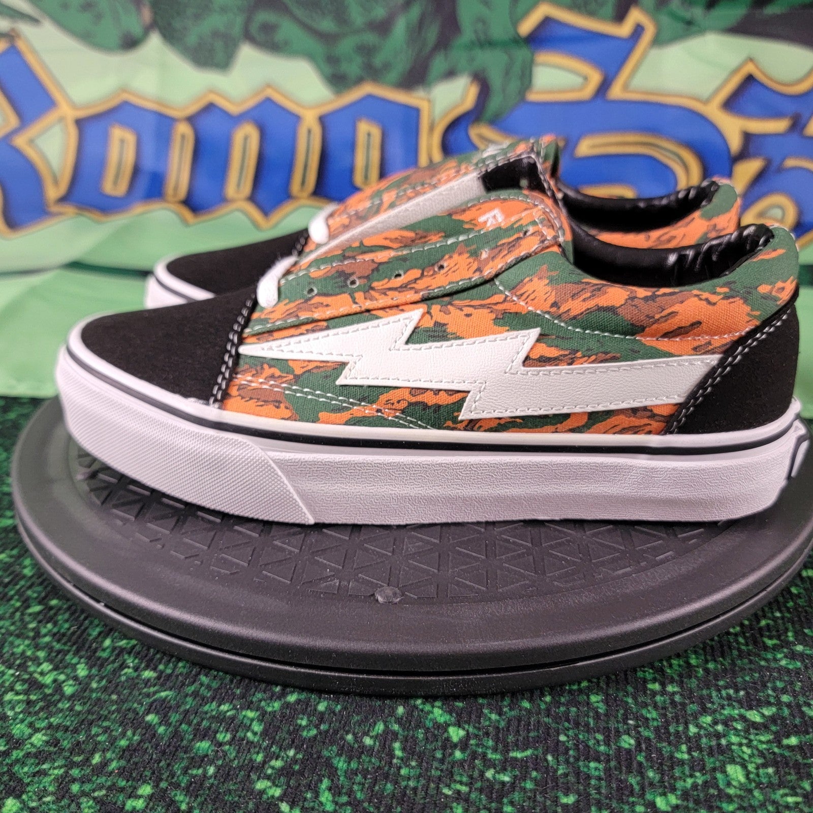 Revenge x Storm Vol.1 Tiger Camo Green Orange Men’s 5 Lace Up Sneakers NIB1
