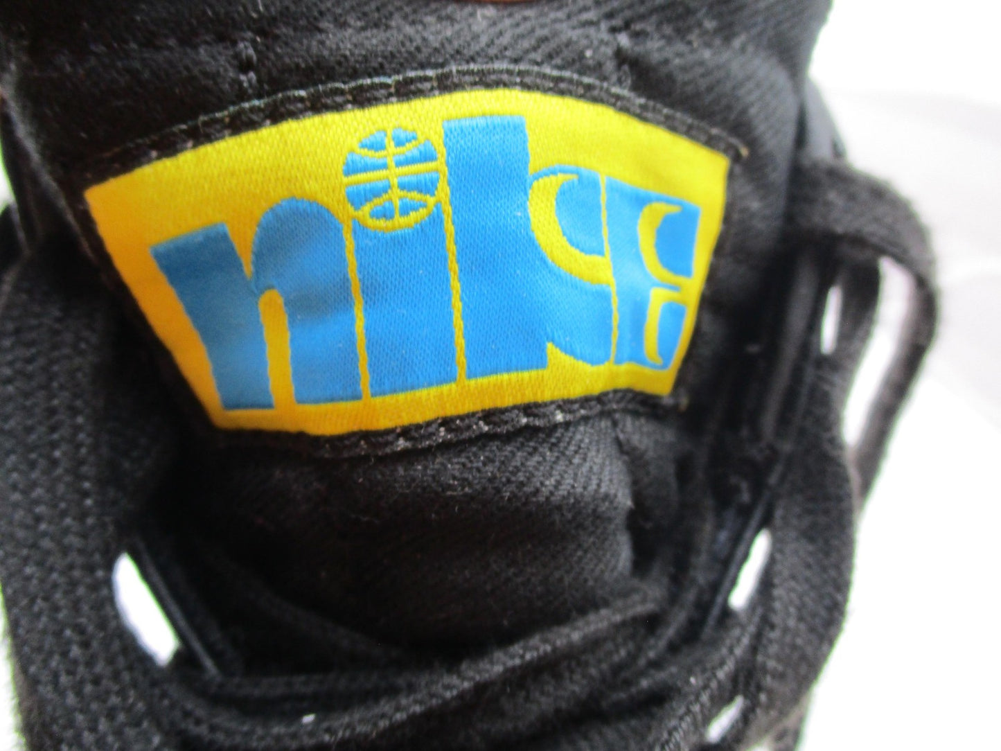 Nike Blazer Mid '77 Peace Love Basketball Shoes Mens 8.5 Black DC1414-001 (1U6)17