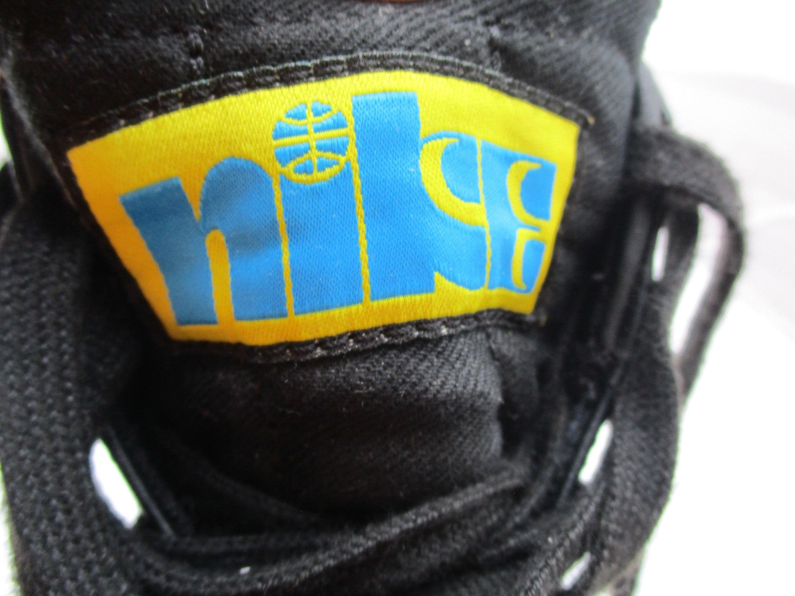 Nike Blazer Mid '77 Peace Love Basketball Shoes Mens 8.5 Black DC1414-001 (1U6)17