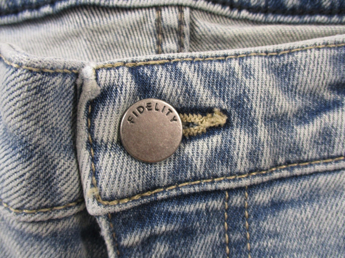 Fidelity Kendall Jeans Womens 26 Blue Light Wash High Rise Straight Leg 14595