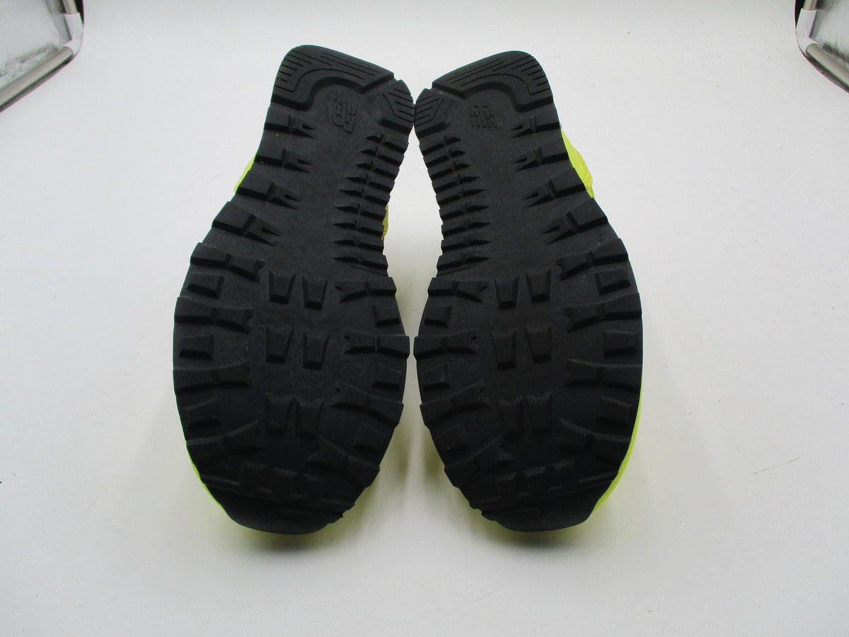 New Balance 574 Shoes Boys Size 4.5 Yellow Black Running Sneakers GC574WR28
