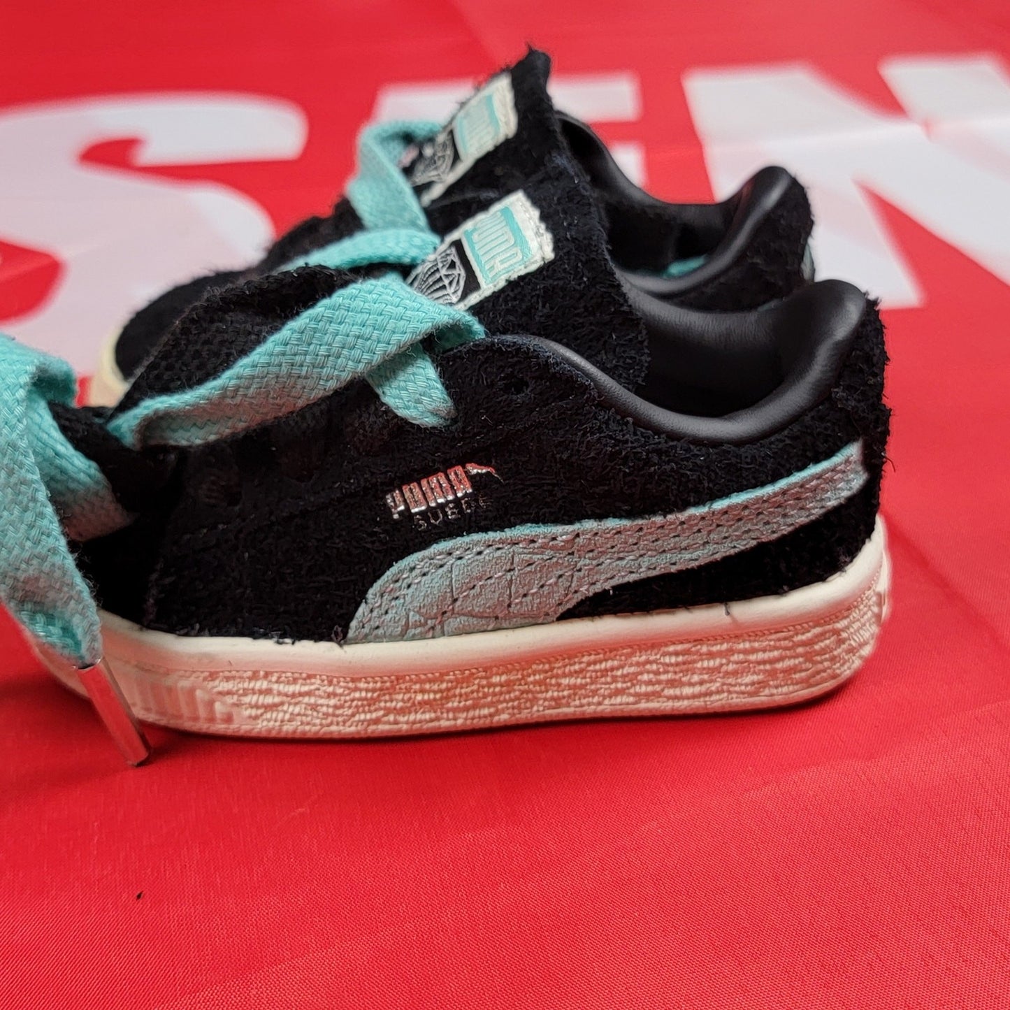 Puma Suede Diamond Supply Company Black/Diamond Blue Sz 4C 365712 01 3