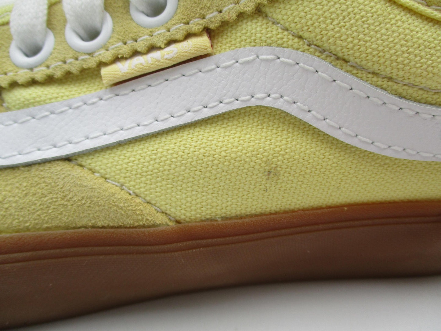 Vans Chima Ferguson Pro Shoes Mens Size 6.5 Yellow Canvas Gum Skate Sneakers6