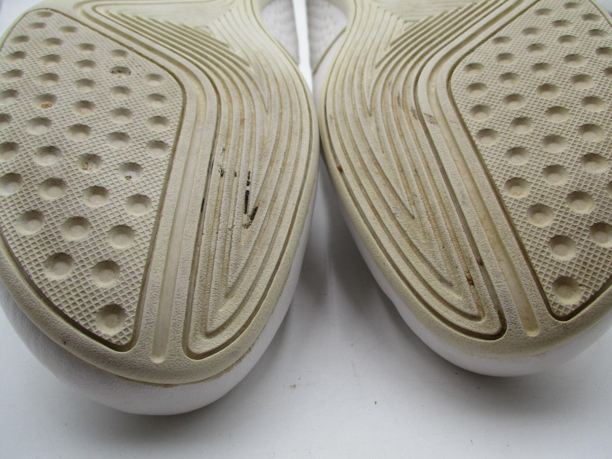 Puma Shoes Mens Size 11.5 White Low Top Casual Comfort Sneakers 339862-028