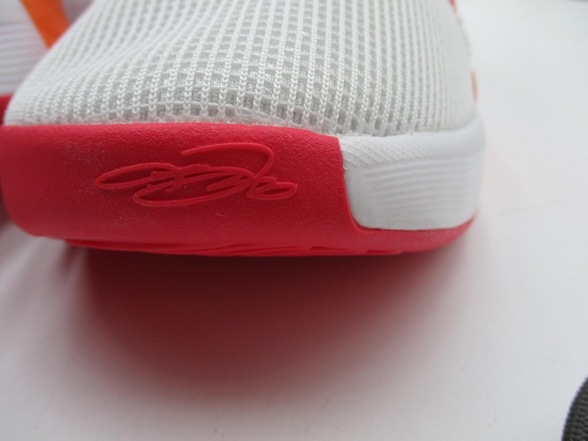 Nike LeBron Shoes Mens Size 11.5 White Pink Mid Top Basketball FB2239-1044