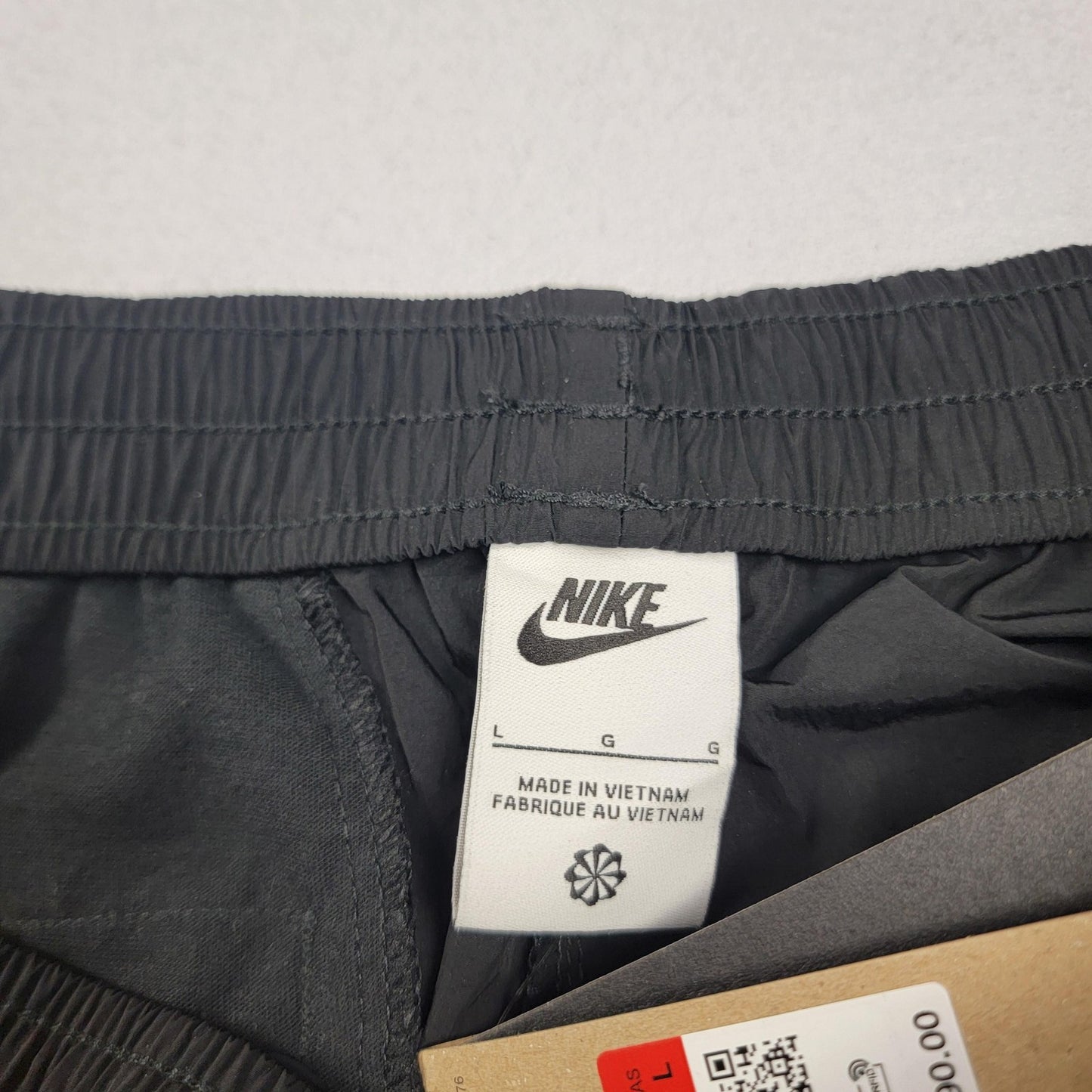 Nike Pants Womens Large Standard Fit High Rise Full Length FV7655010 Nylon 9832