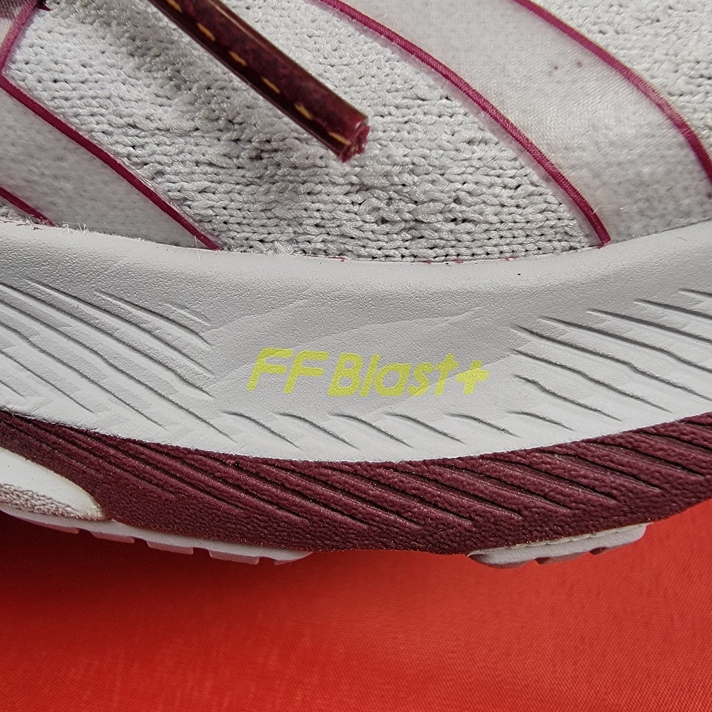 Asics Wmns Gel Kayano 29 Platinum 'Lilac Hint Dried Berry' Sz 7 1012B480020