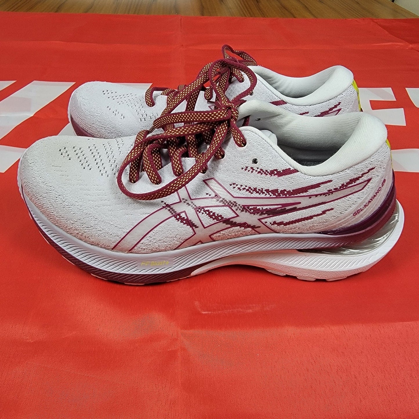 Asics Wmns Gel Kayano 29 Platinum 'Lilac Hint Dried Berry' Sz 7 1012B480020