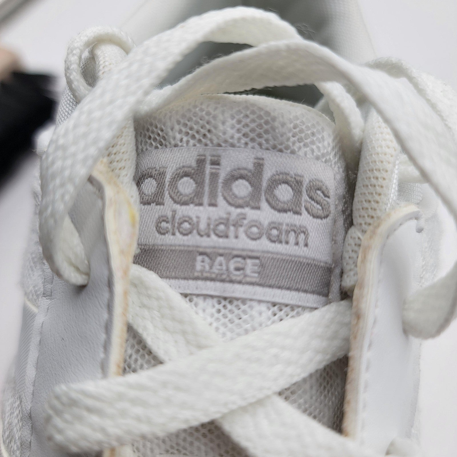 Adidas Cloudfoam Race Shoes Mens Size 10.5 White Mesh Running Sneakers B747286