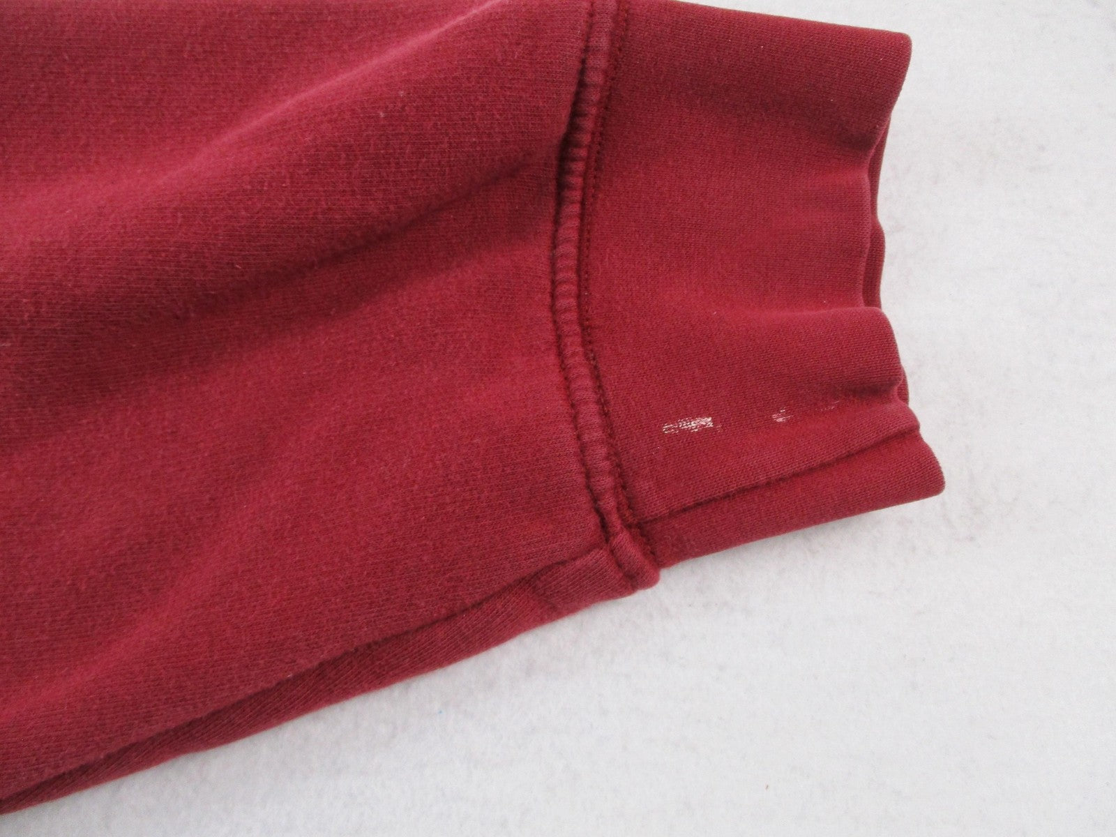 Nike Sweatshirt Mens Large Red Fleece Pullover Crewneck Small Swoosh Logo 162011