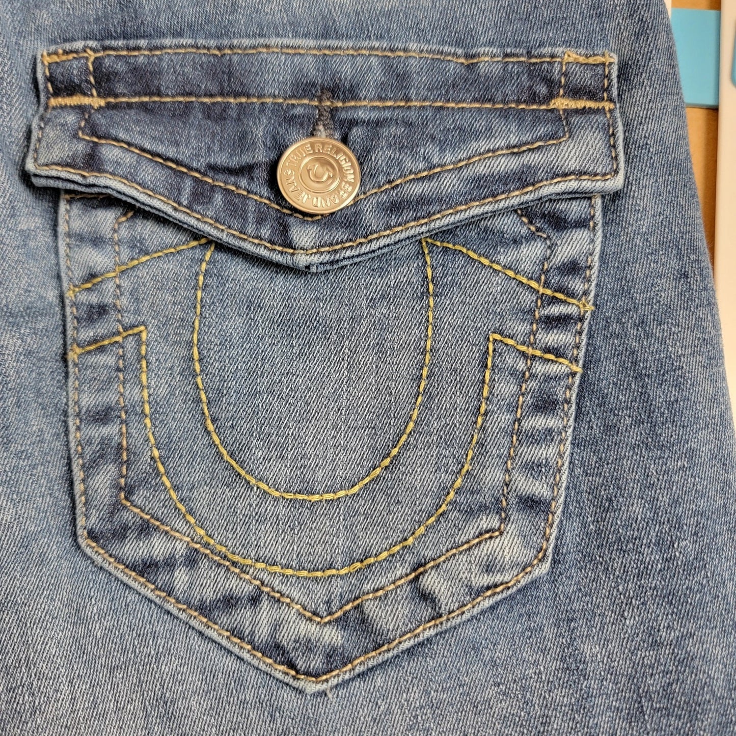 True Religion Joey Flare Jeans  Vintage Blue  Size 27