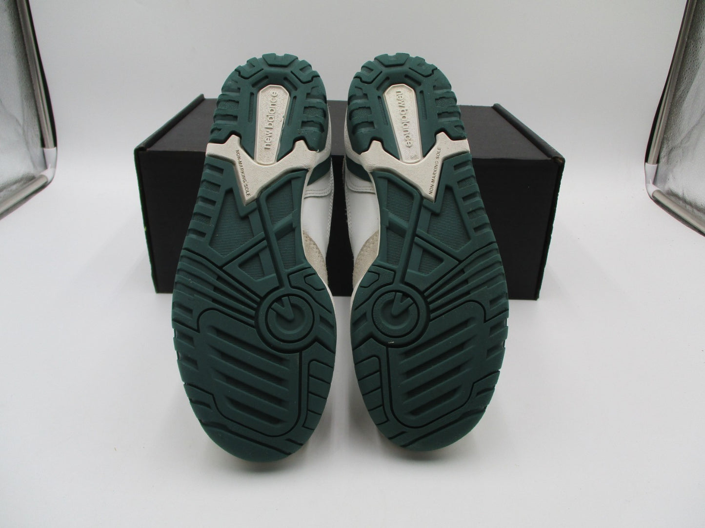 New Balance 550 White Green GSB550TA Youth Size 5Y Leather Suede Retro (1B5)5